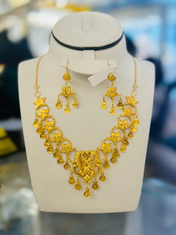 Collier et boucles 17 g