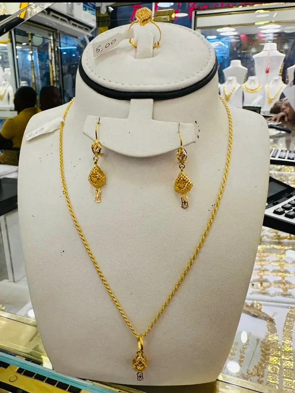 Collier simple pour tout les jours